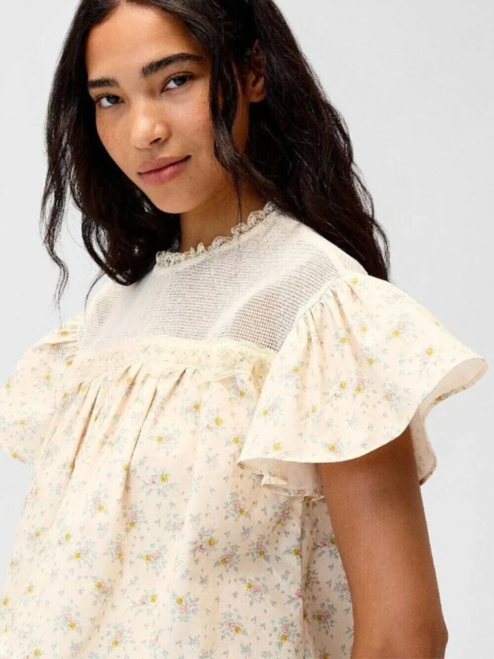 NWT Mesh flowers babydoll blouse